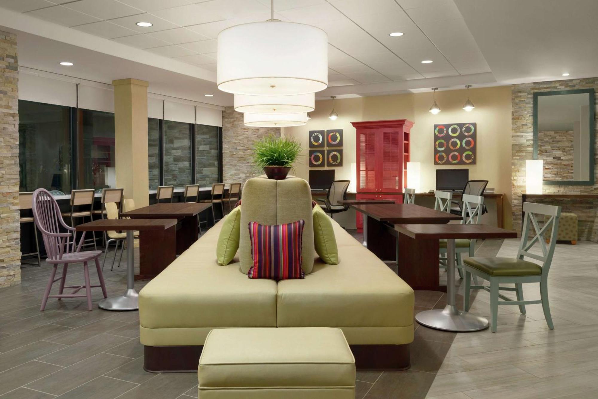 Hotel Home2 By Hilton Downtown Leavenworth